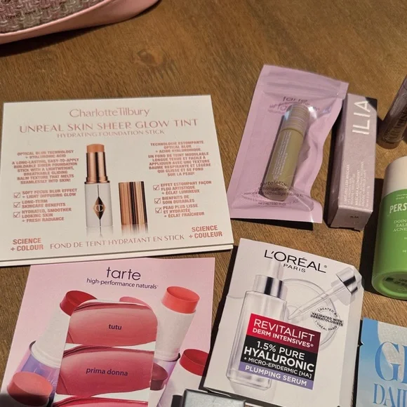 46-Piece Beauty Sample Lot + Pink Tweed Makeup Case | Skincare, Makeup & Hair - Picture 7 of 9